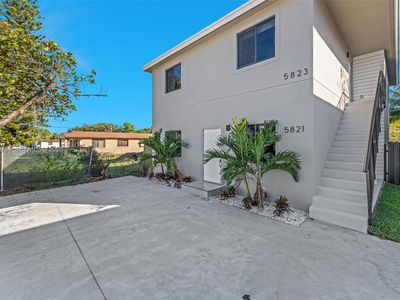 5821 NW 30th Ave, Miami, FL, 33142