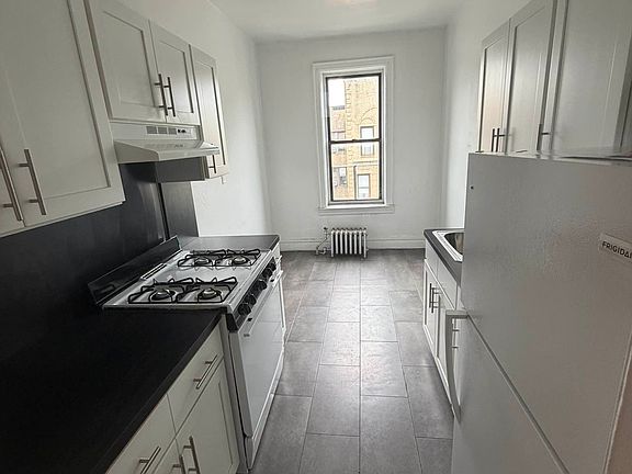 3rd image of 4535 44th St APT 6O