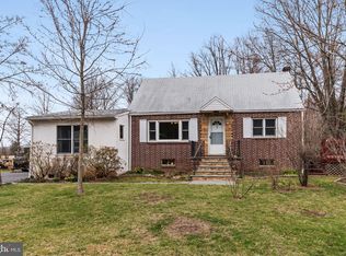 37 Smoketown Rd, Quakertown, PA 18951