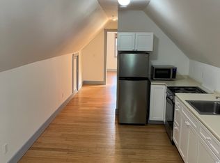 188 S Champlain St #3A, Burlington, VT 05401