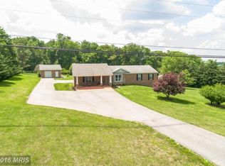 2910 Marston Rd, New Windsor, MD 21776