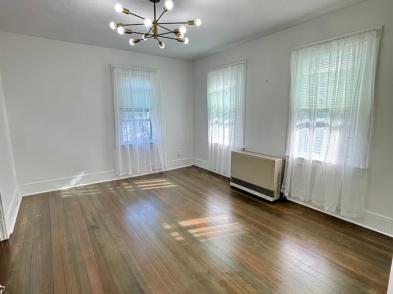 39 Cliff St #2 — Photo 2