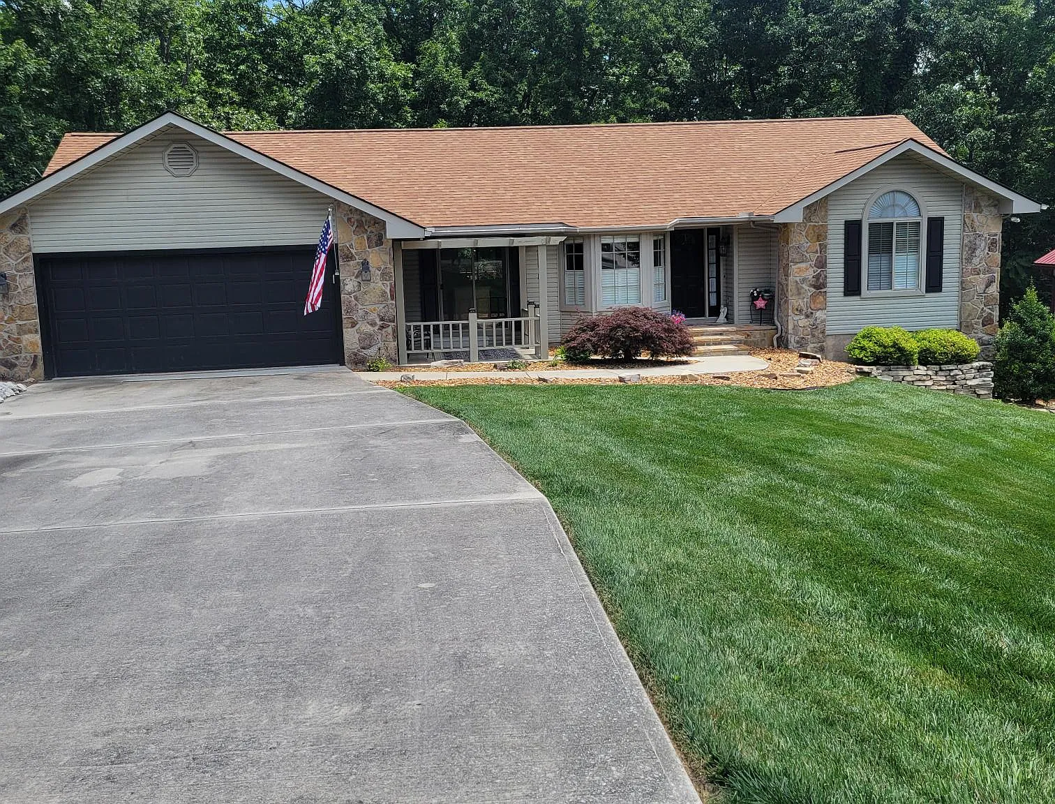 456 Snead Drive - . — Photo 2