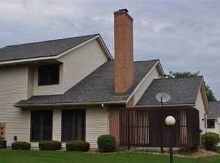 25643 Freda Dr APT D, Elkhart, IN 46514