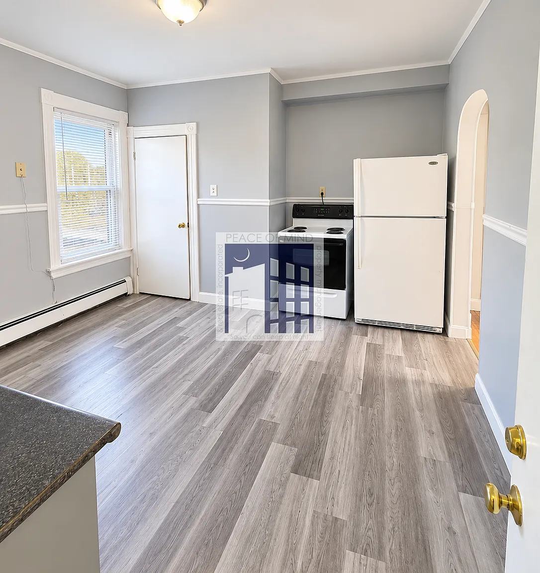 Bright 1 bedroom/1 bathroom on 1st floor for $1450.00 includes heat and hot water!! — Photo 1