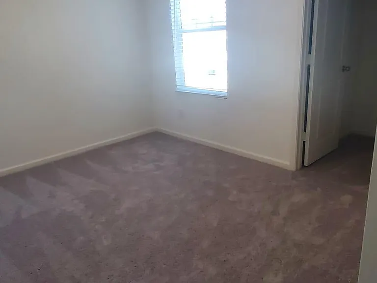 412 Forest St — Photo 15