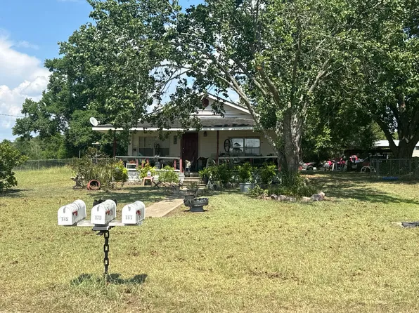 145 Cecil Varnum Rd, Dothan, AL 36301