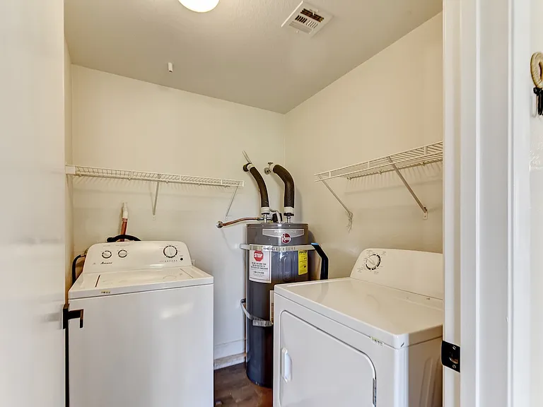 2071 Hussium Hills St #207 — Photo 12