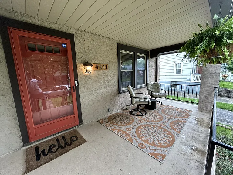 Meridale Ave — Photo 9