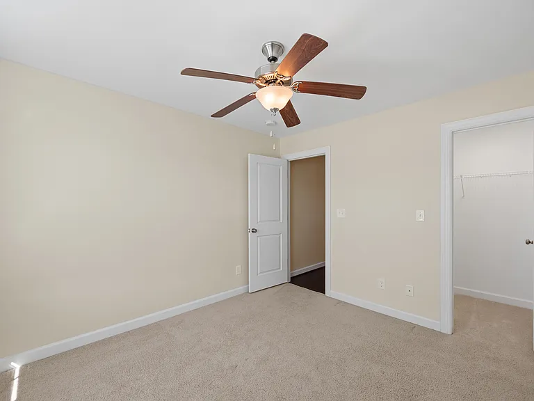 4629 Lee Ave — Photo 23