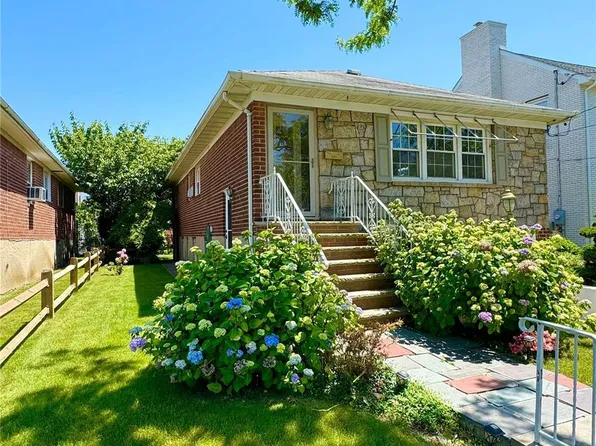 420 Beach 147th Street, Neponsit, NY 11694