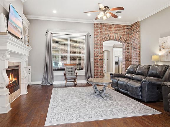 4th image of 1534 Tuscany Dr