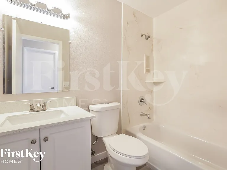 3336 Surfline Dr — Photo 13