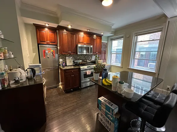 7 Braemore Rd #15, Brighton, MA 02135