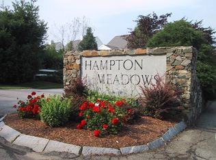 151 Hampton Mdws, Hampton, NH 03842