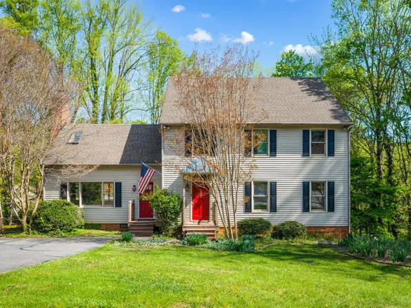 3228 Azalea Pl, Lynchburg, VA 24503