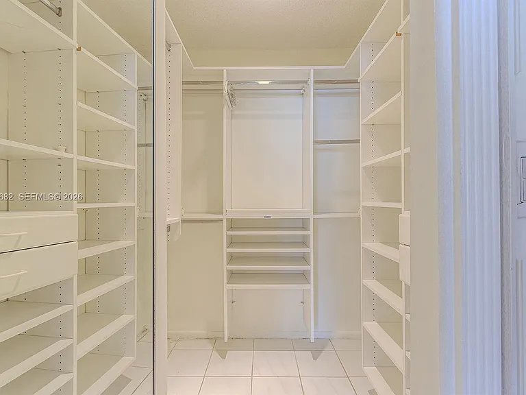 121 Golden Isles Dr #201 — Photo 24