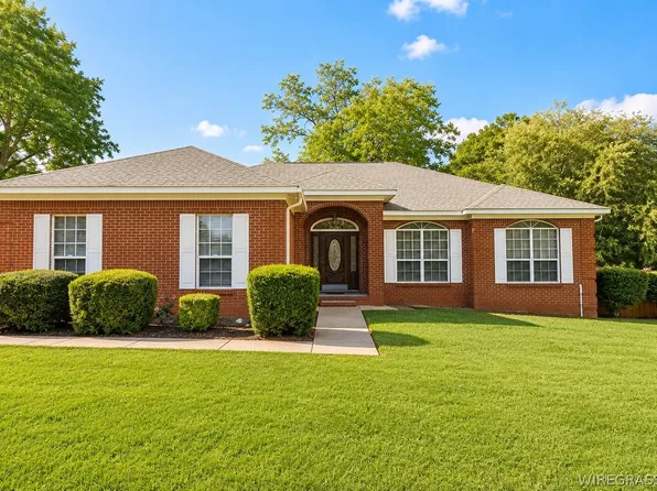 107 Leland Ct, Dothan, AL 36303