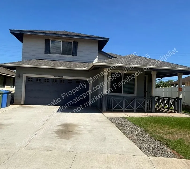 1295 Kukulu St