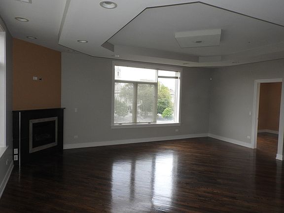 2nd image of 6456 S Woodlawn Ave APT 3B