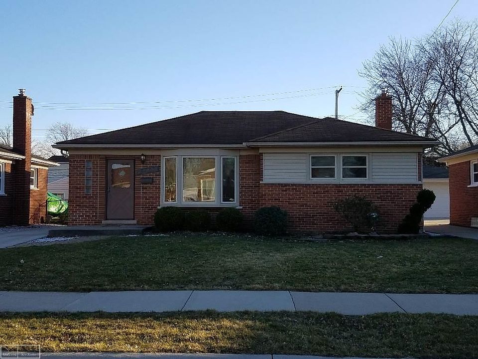 1st image of 20200 Alger St