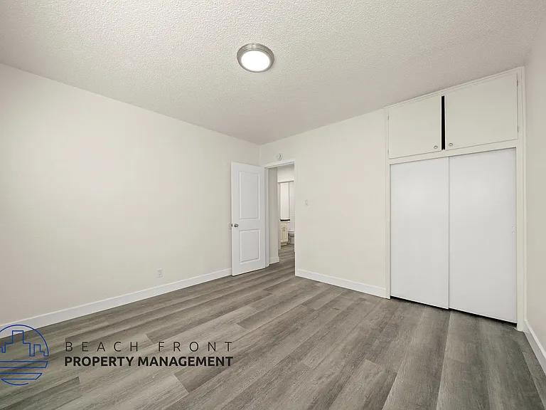249-251 W Pomona Blvd — Photo 12