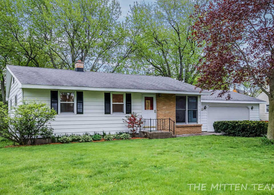 1st image of 3064 Rickman Ave NE
