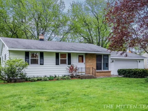 3064 Rickman Ave NE, Grand Rapids, MI 49505