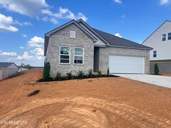 130 Thuja Tree Ln #125, Lenoir City, TN 37771