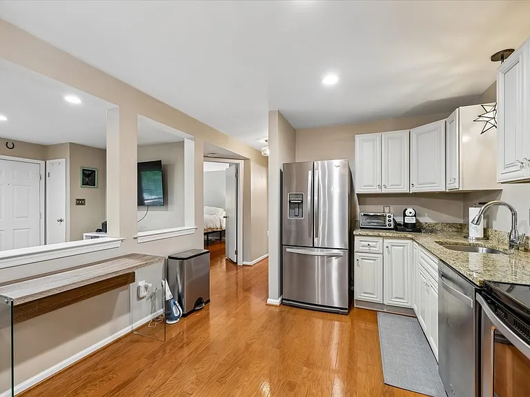 5702 Brewer House Cir #T3-12 — Photo 6