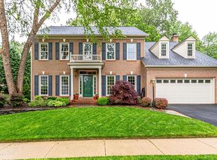 6301 Cardinal Hill Pl, Springfield, VA 22152