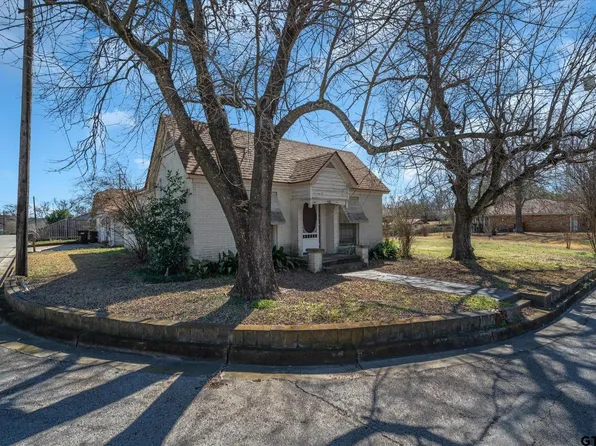 408 S Capitol St, Canton, TX 75103
