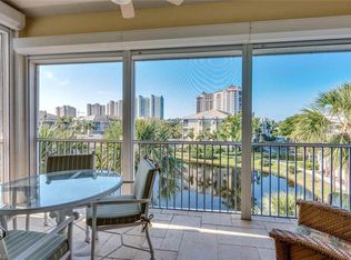 7654 Pebble Creek Cir APT 302, Naples, FL 34108