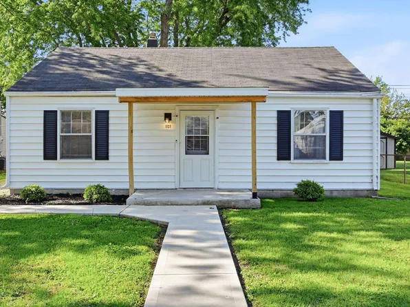 1727 E 24th St, Muncie, IN 47302
