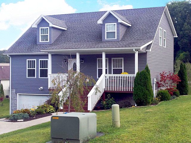 1st image of 70 Abigail Ln