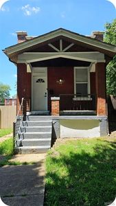 5209 S Broadway, Saint Louis, MO, 63111