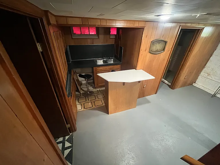basement wet bar