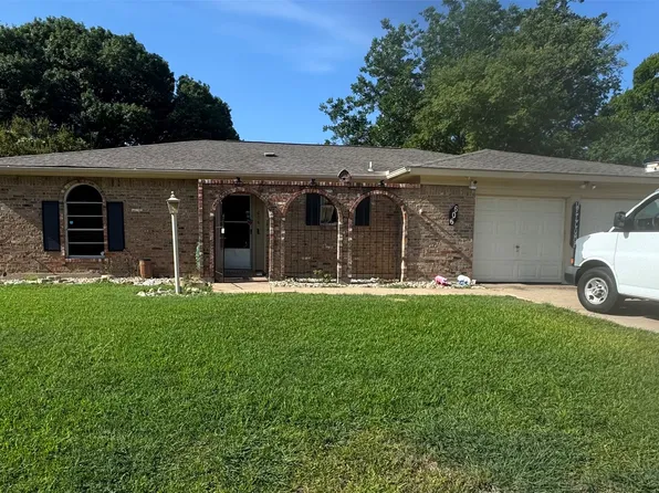 606 Pepperidge Ct, Arlington, TX 76014