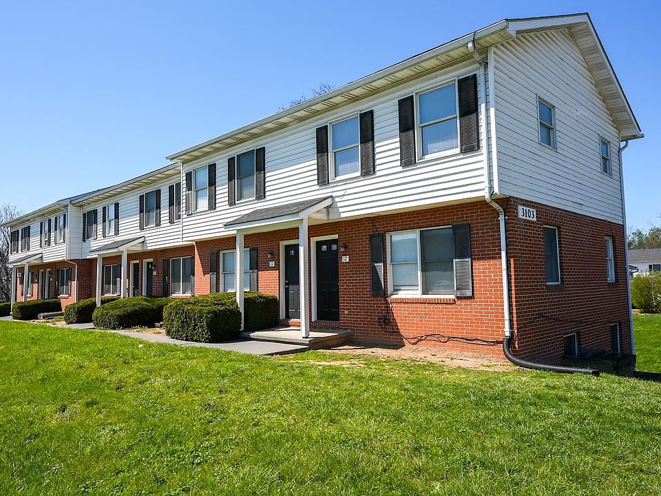 1st image of 3107 Shawnee Dr #9