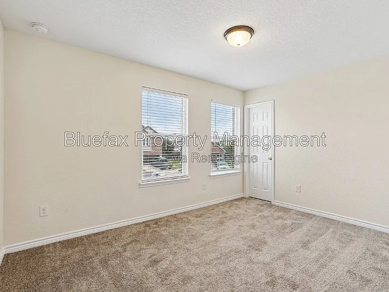 15214 Ohare Lndg — Photo 28