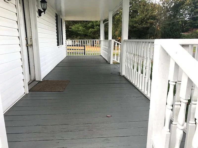 2 bed, 1000 sqft, $1,250 — Photo 2