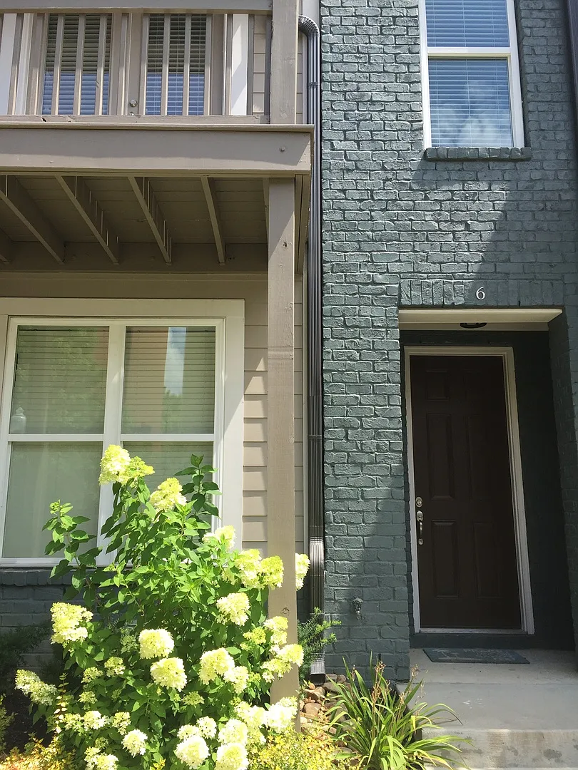 3BR/3.5BA is Right Size, Right Price, and Right Nice at 8th & Wedgewood — Photo 1