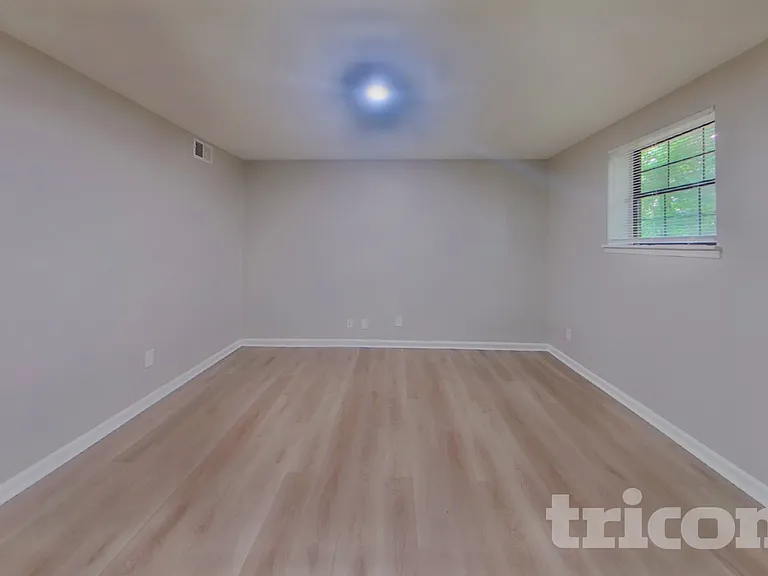3060 Orbit Cir — Photo 16
