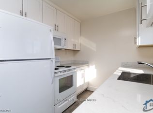 14 State St APT 8, San Mateo, CA 94401