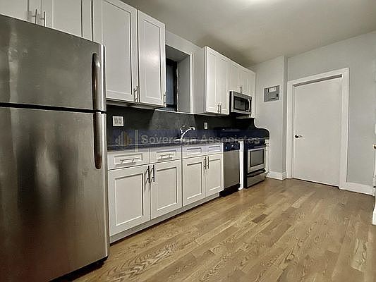 3rd image of 12 Pinehurst Ave #2F2