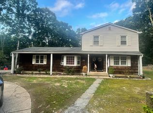 153 Miller Place Rd, Miller Place, NY 11764