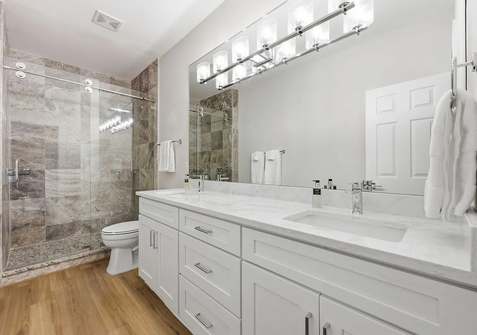 211 Colima Court Unit 1138 — Photo 3