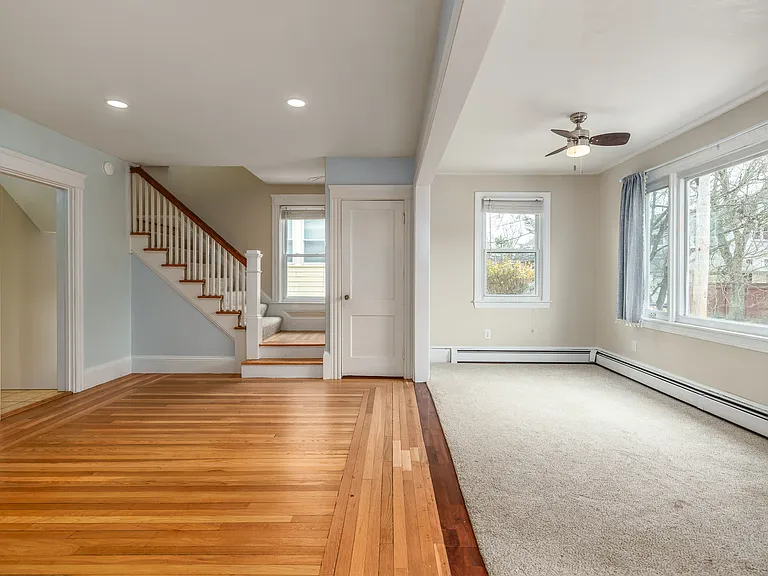 41 Berwick Ln — Photo 13