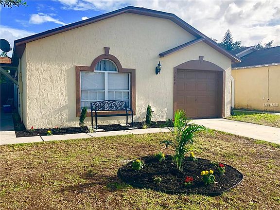 2nd image of 1000 Vista Palma Way