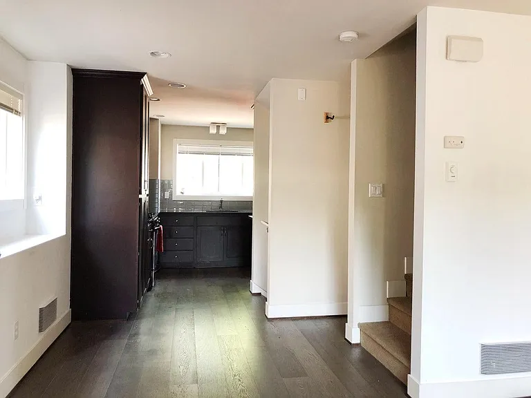 904 17th Ave #B — Photo 6